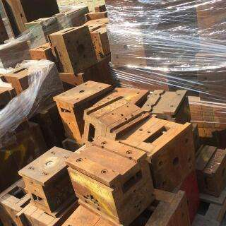 回收模具